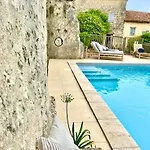 Holiday home Maison D'amis Salles-Lavalette