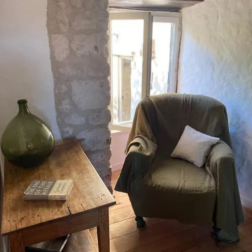 Maison D'amis بيت للعطل *